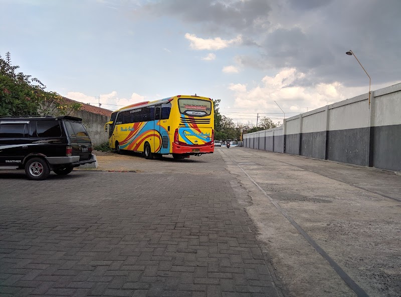 Agen Bus (1) terbaik di Kota Madiun