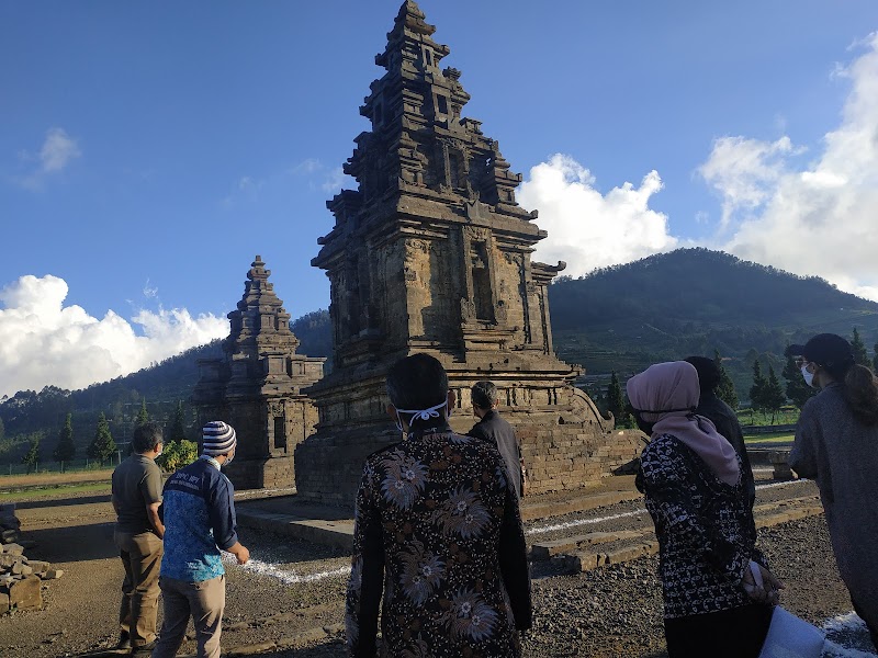 Agen Travel (1) terbaik di Kab. Banjarnegara