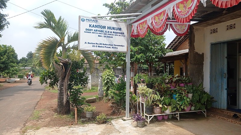 Kantor Pengacara (1) terbaik di Kota Metro