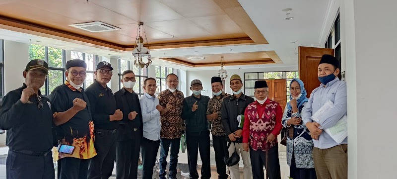 Kantor Pengacara (1) terbaik di Kota Tangerang Selatan