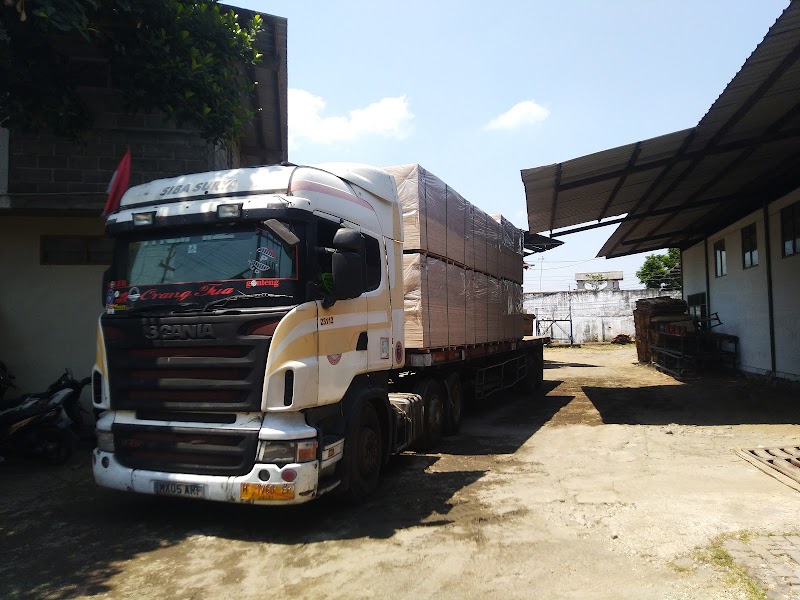 Kontraktor (1) terbaik di Kota Magelang