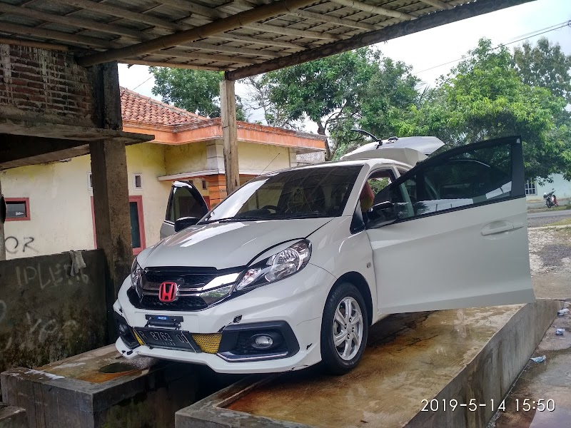 Rental Mobil (1) terbaik di Kab. Banjarnegara