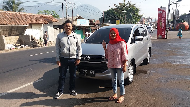 Rental Mobil (1) terbaik di Kab. Garut