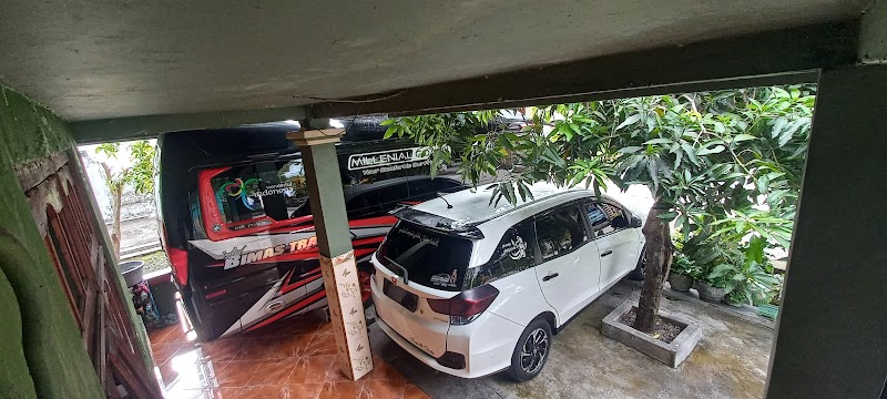 Rental Mobil (1) terbaik di Kab. Lamongan