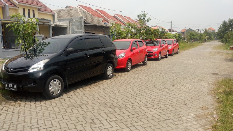 Rental Mobil (1) terbaik di Kab. Sidoarjo