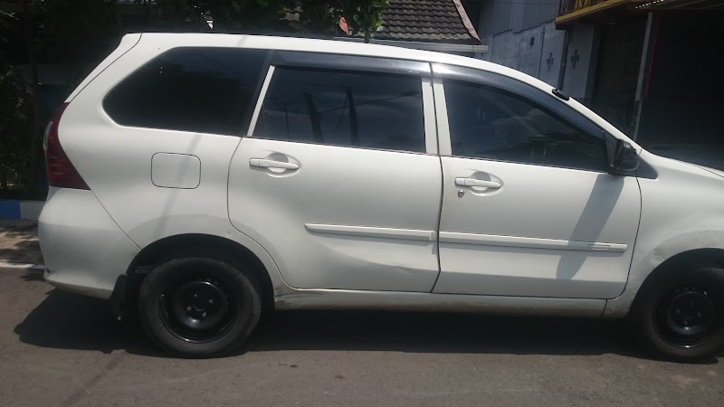 Rental Mobil (1) terbaik di Kota Blitar