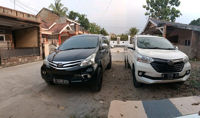 Rental Mobil (1) terbaik di Kota Serang