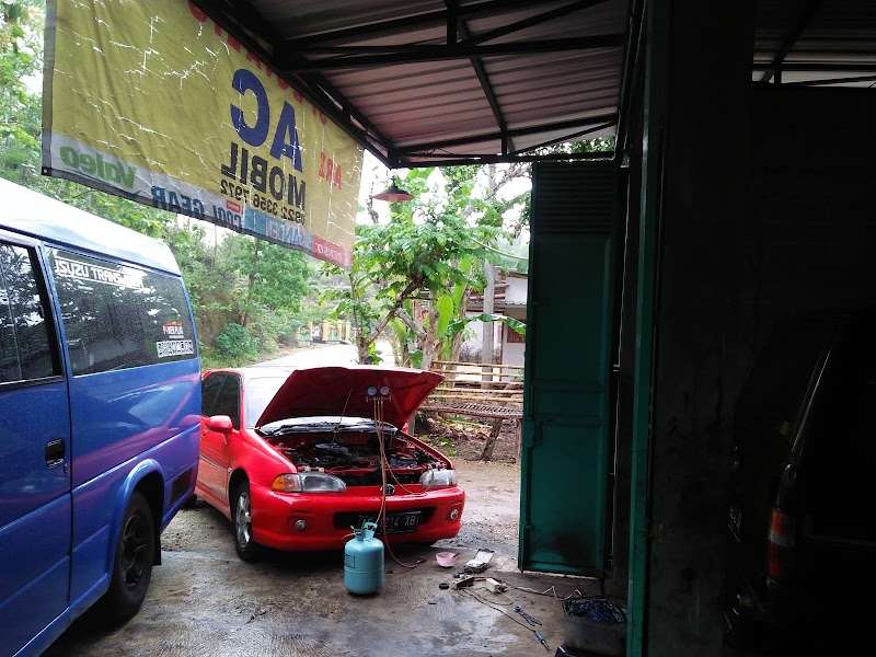 Service Ac Mobil (1) terbaik di Kab. Pacitan