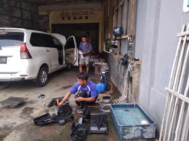 Service Ac Mobil (1) terbaik di Kab. Serang