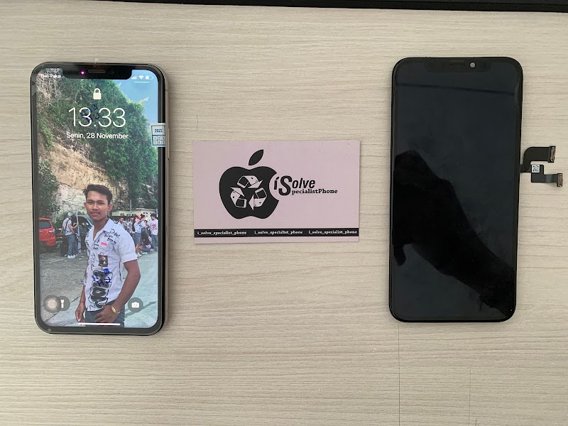 Service iPhone (1) terbaik di Bali