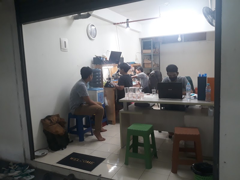 Service iPhone (1) terbaik di Jakarta Pusat