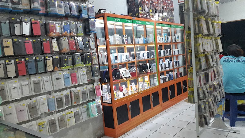 Service iPhone (1) terbaik di Kab. Lumajang