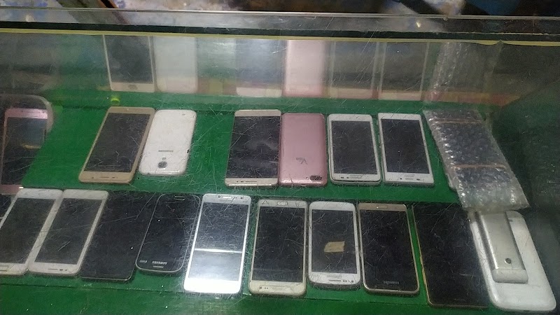 Service iPhone (1) terbaik di Kab. Pamekasan