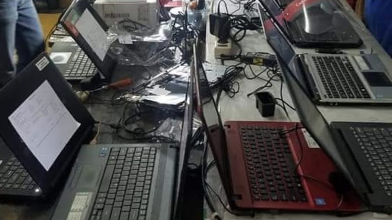 Service Laptop (1) terbaik di Kab. Batang