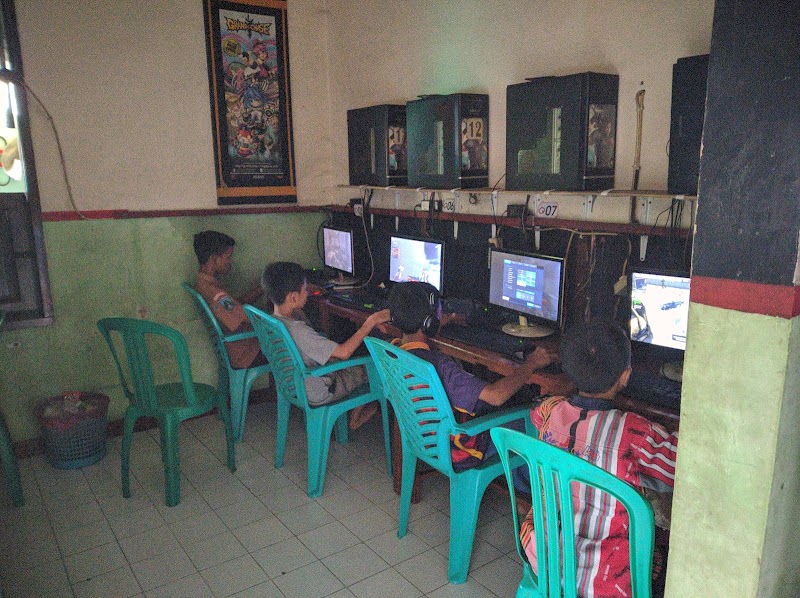 Service Laptop (1) terbaik di Kota Mojokerto