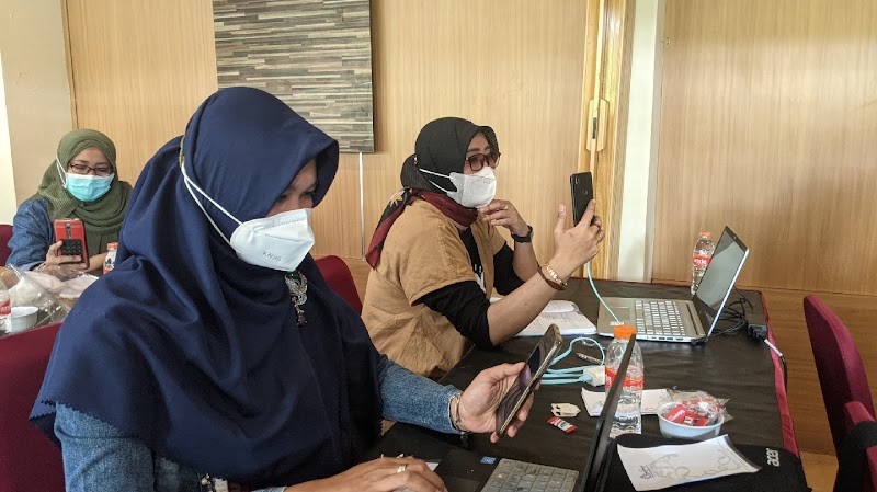 Service Laptop (1) terbaik di Kota Semarang