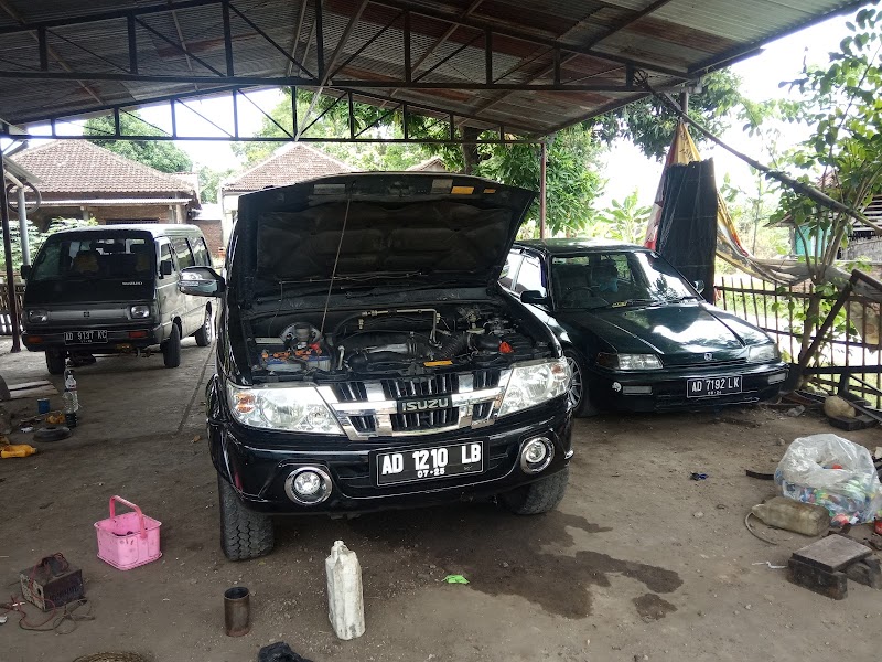 Service Mobil (1) terbaik di Kab. Sukoharjo