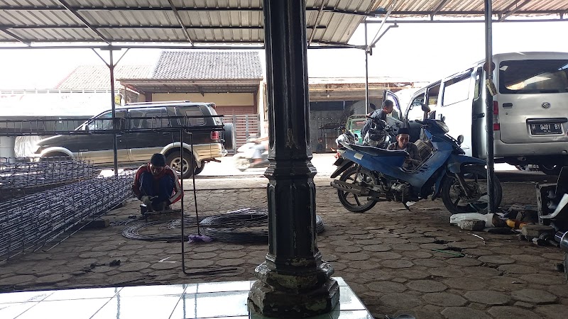 Service Mobil (1) terbaik di Kota Pekalongan