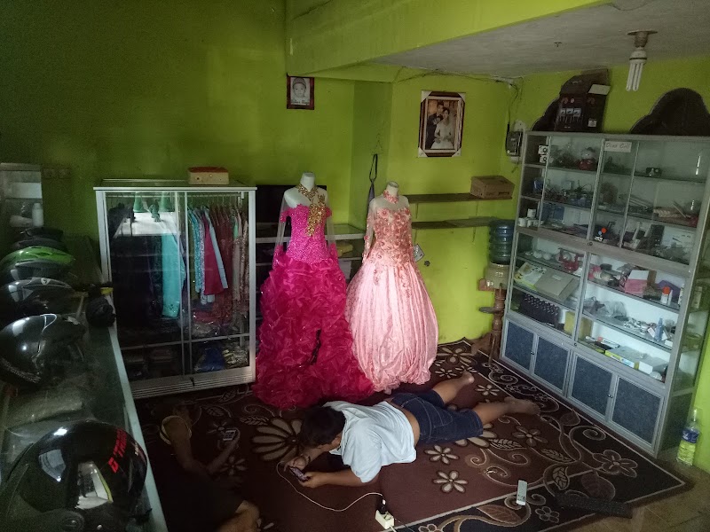 Sewa Baju Adat (1) terbaik di Kab. Mojokerto