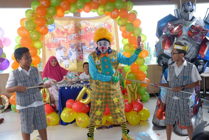 Sewa Kostum (1) terbaik di Kab. Kuningan