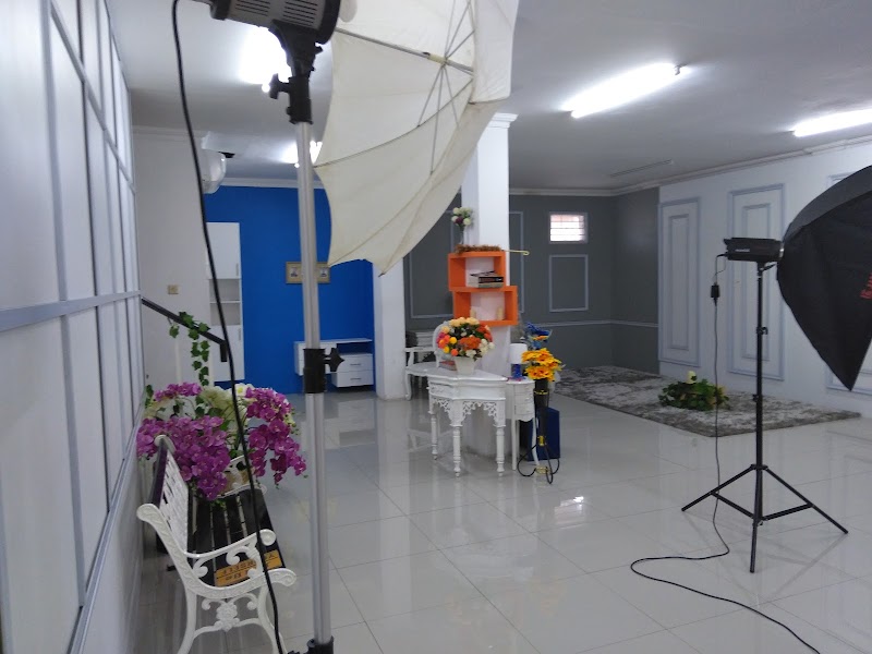 Studio Foto (1) terbaik di Kota Bekasi