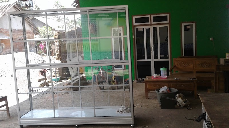 Toko Aluminium (2) terbaik di Kab. Malang