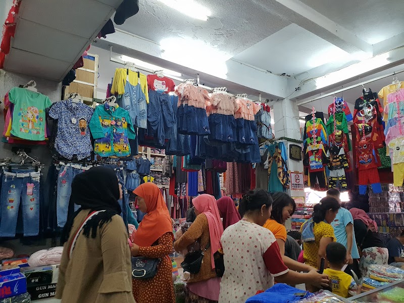 Toko Baju (2) terbaik di Kab. Tasikmalaya