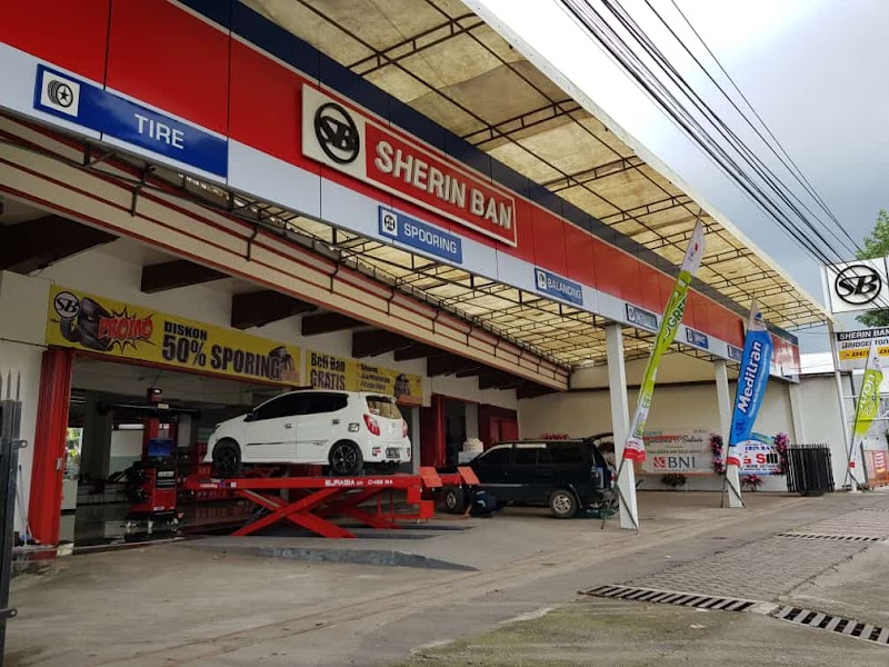 Toko Ban Mobil (2) terbaik di Kab. Malang