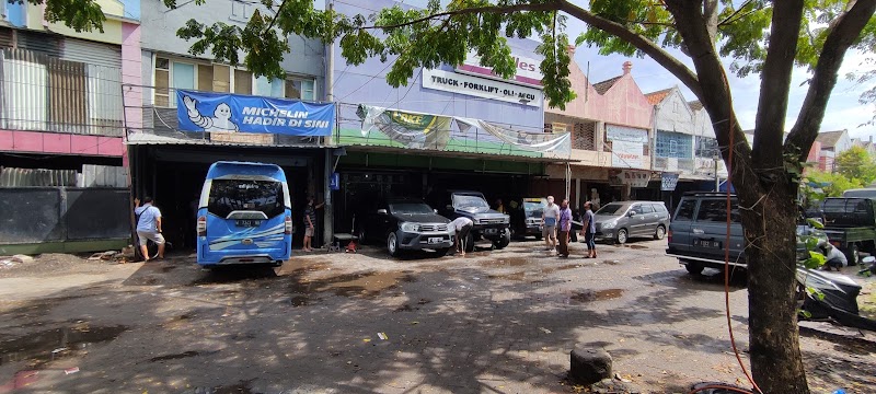 Toko Ban Mobil (2) terbaik di Kab. Sidoarjo