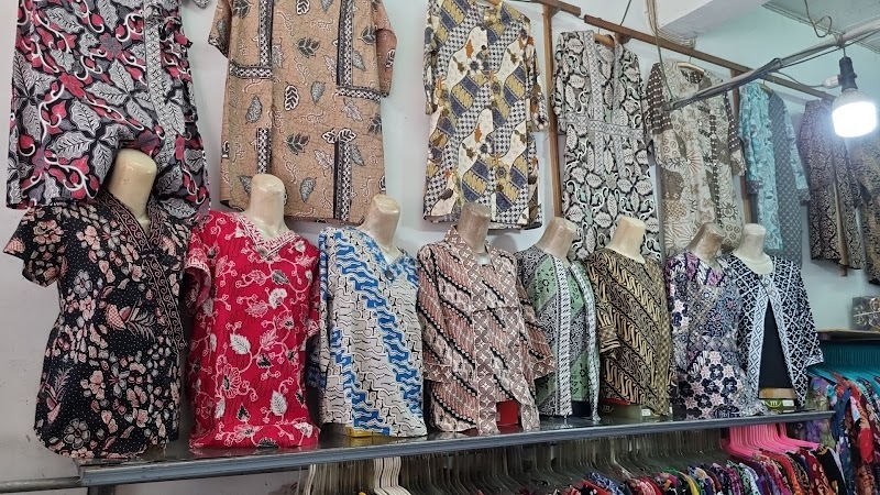 Toko Batik (2) terbaik di Kab. Karawang