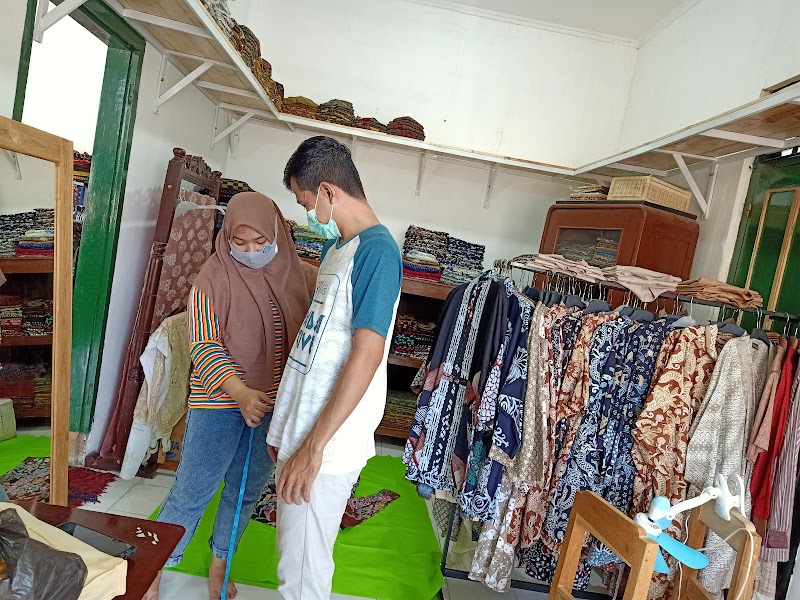 Toko Batik (2) terbaik di Kab. Nganjuk