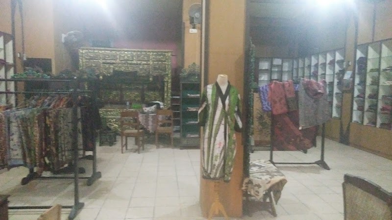 Toko Batik (2) terbaik di Kab. Sampang