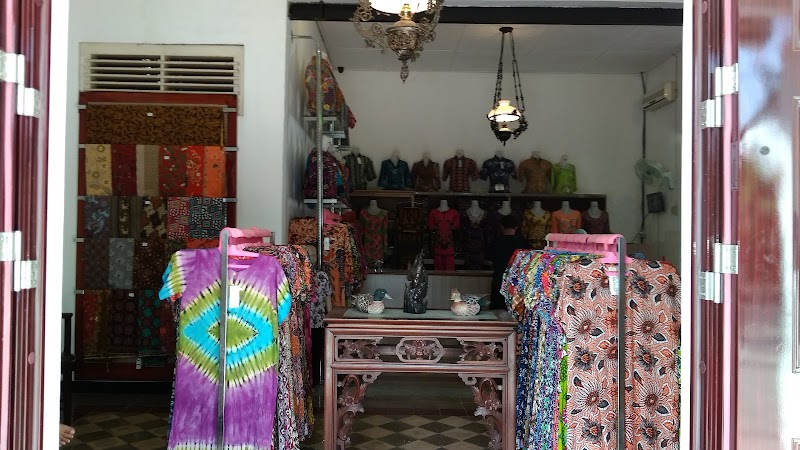 Toko Batik (2) terbaik di Kota Blitar