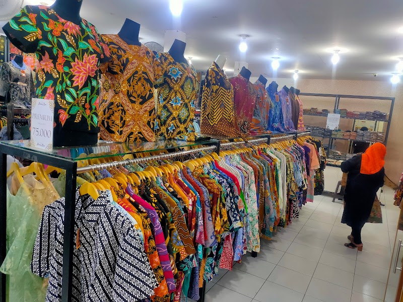 Toko Batik (2) terbaik di Kota Semarang