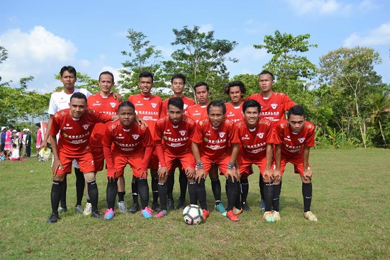 Toko Bola (1) terbaik di Kab. Cilacap