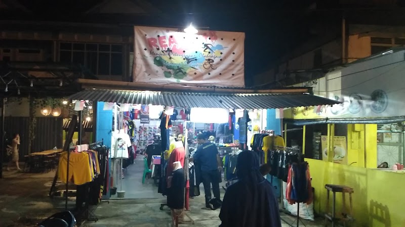 Toko Bola (1) terbaik di Kota Pontianak