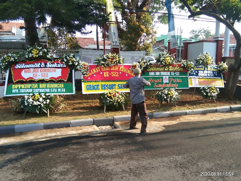 Toko Bunga (2) terbaik di Kab. Kuningan