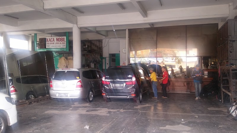 Toko Kaca (1) terbaik di Kota Bandung