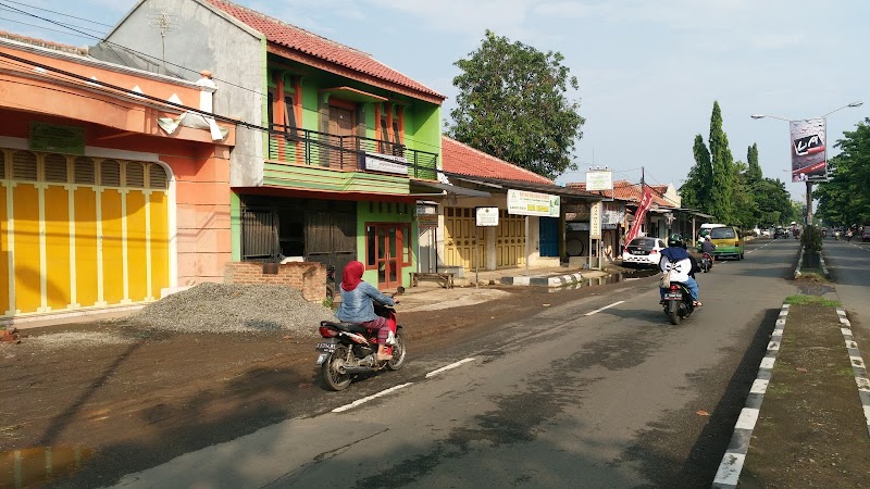 Toko Kacamata (2) terbaik di Kab. Indramayu