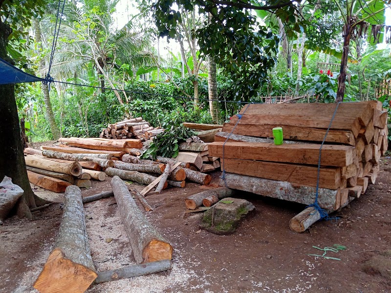 Toko Kayu (2) terbaik di Kab. Malang