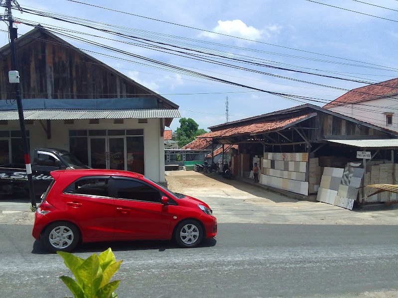 Toko Keramik (1) terbaik di Kab. Sampang