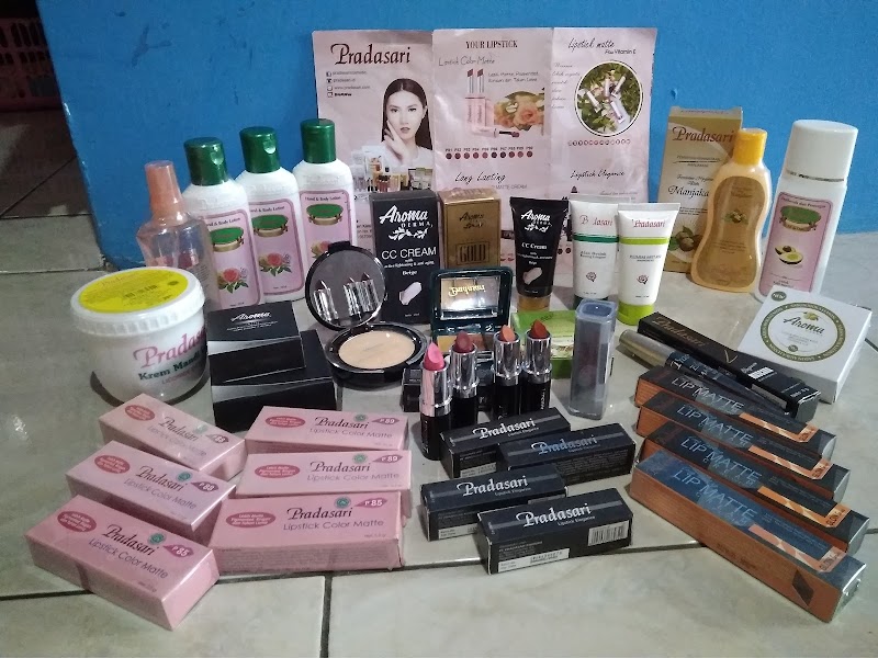 Toko Kosmetik (2) terbaik di Kab. Batang