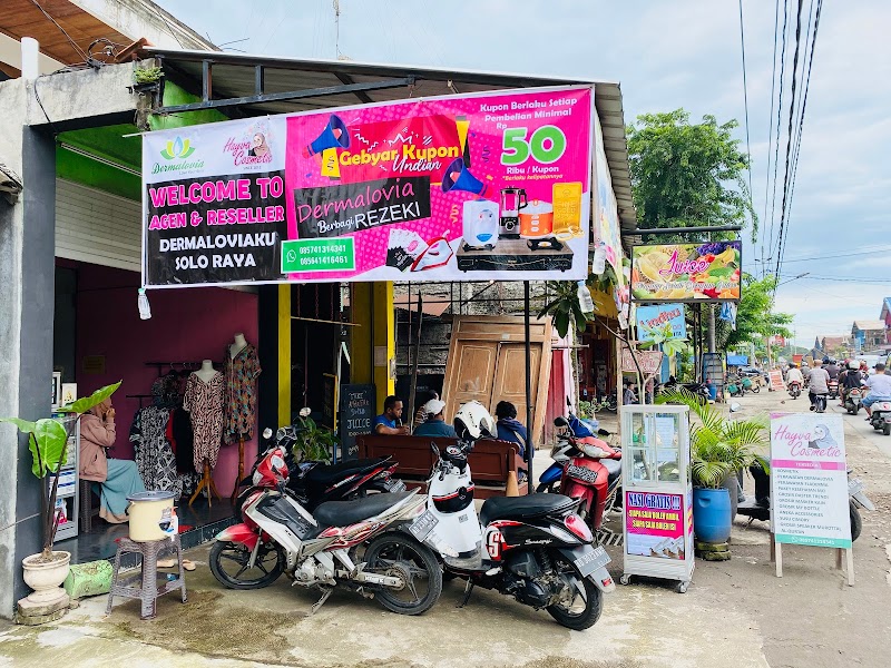 Toko Kosmetik (2) terbaik di Kota Surakarta