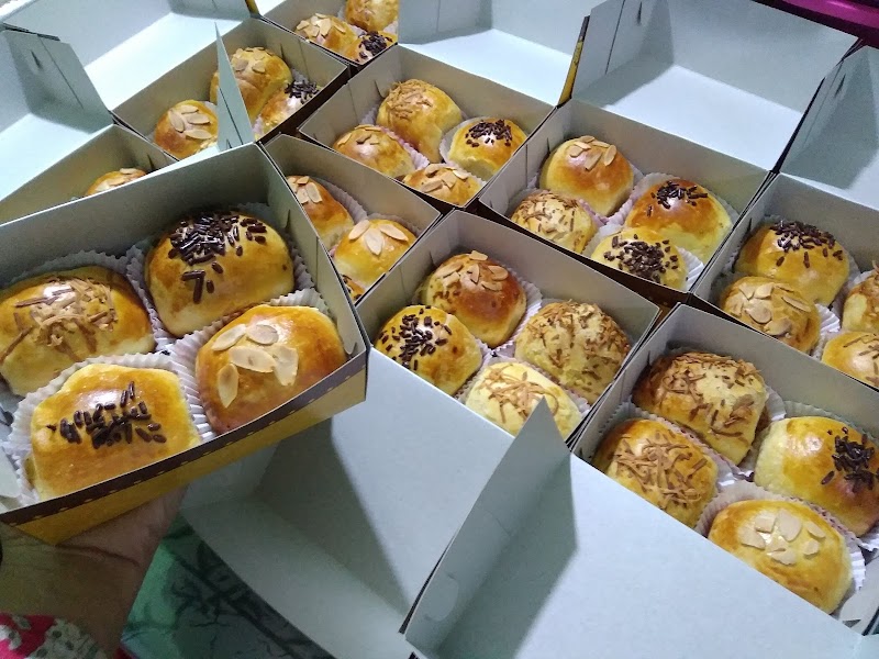 Toko Kue (2) terbaik di Kota Batu