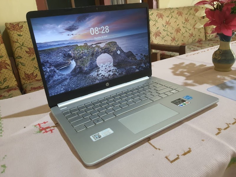 Toko Laptop (2) terbaik di Kab. Cilacap