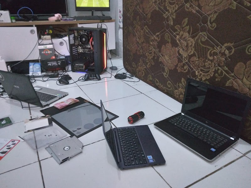 Toko Laptop (2) terbaik di Kab. Purwakarta