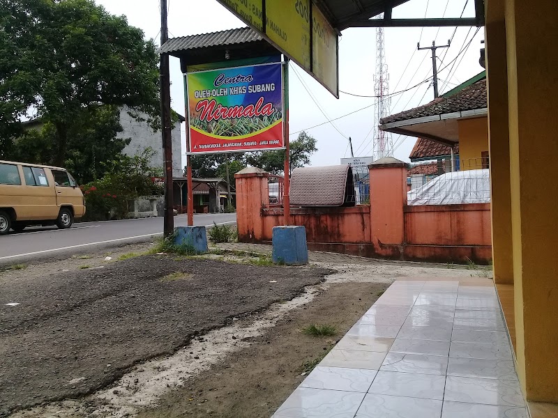 Toko Oleh Oleh (2) terbaik di Kab. Subang