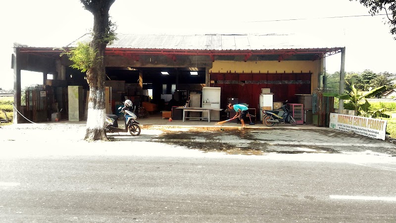 Toko Perabotan (2) terbaik di Kab. Kebumen