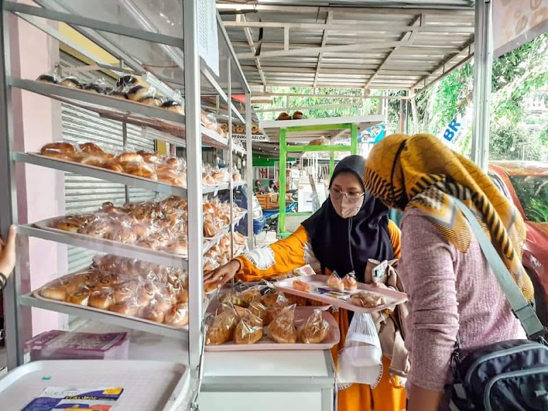 Toko Roti (2) terbaik di Kab. Subang