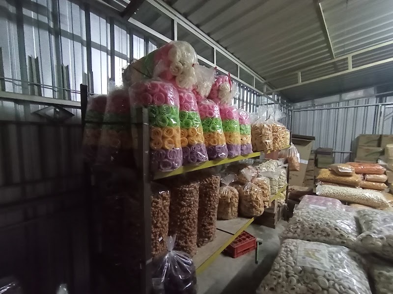 Toko Snack Kiloan (1) terbaik di Kab. Boyolali